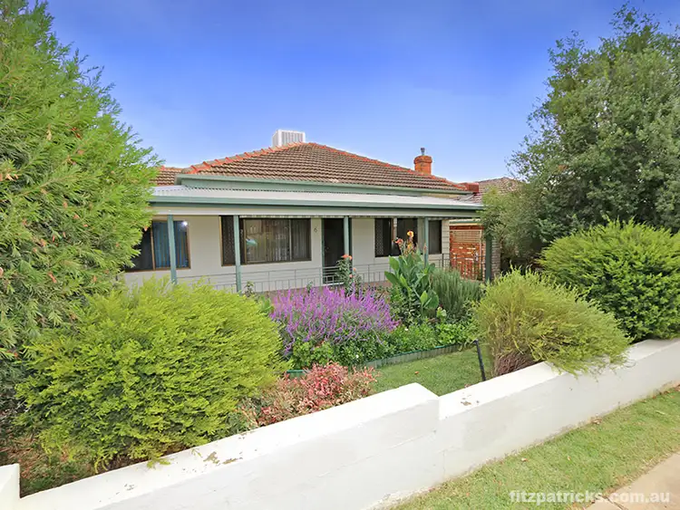 6 Croaker Street, Turvey Park NSW 2650