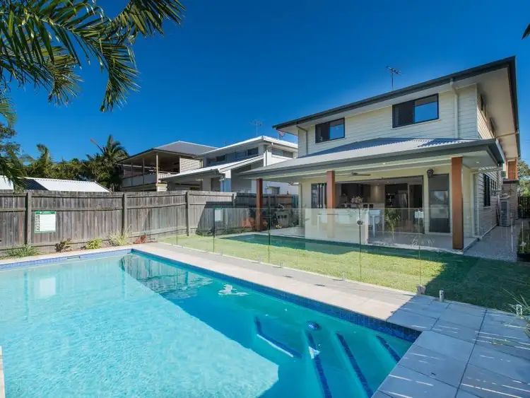 52 City View Road, Camp Hill QLD 4152