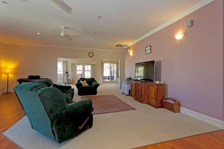 Fifth view of Homely house listing, 1013 Sylvania Avenue, North Albury NSW 2640