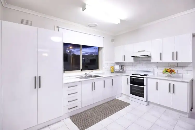 Fifth view of Homely house listing, 4 Belmont Place, Gladstone Park VIC 3043