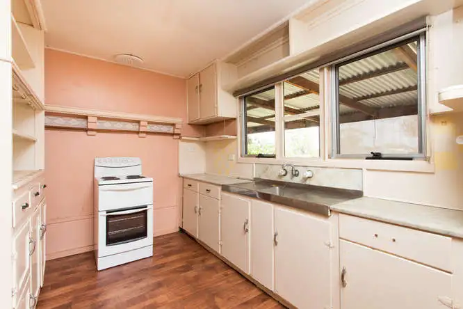 Second view of Homely house listing, 6 Kauri Street, Red Cliffs VIC 3496