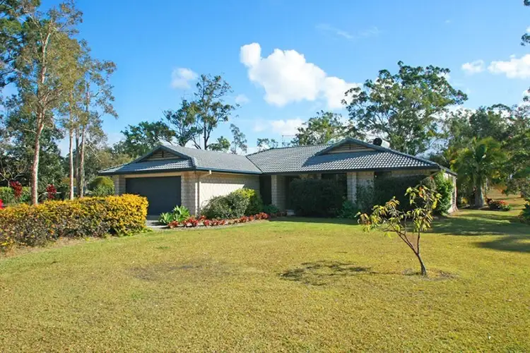 Second view of Homely house listing, 3 Brolga Drive, Gulmarrad NSW 2463