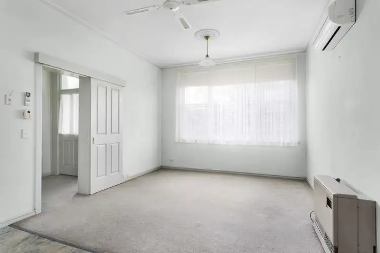 Fifth view of Homely townhouse listing, 1/125 Mitchell Street, Bendigo VIC 3550