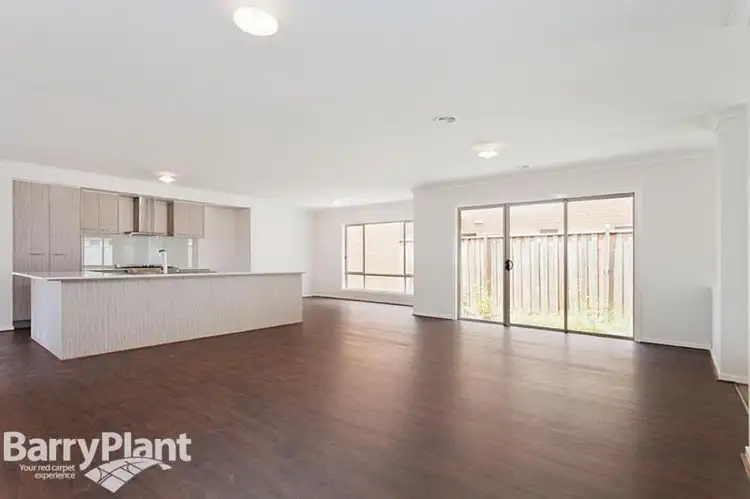 28 Penshurst Avenue, Williams Landing VIC 3027