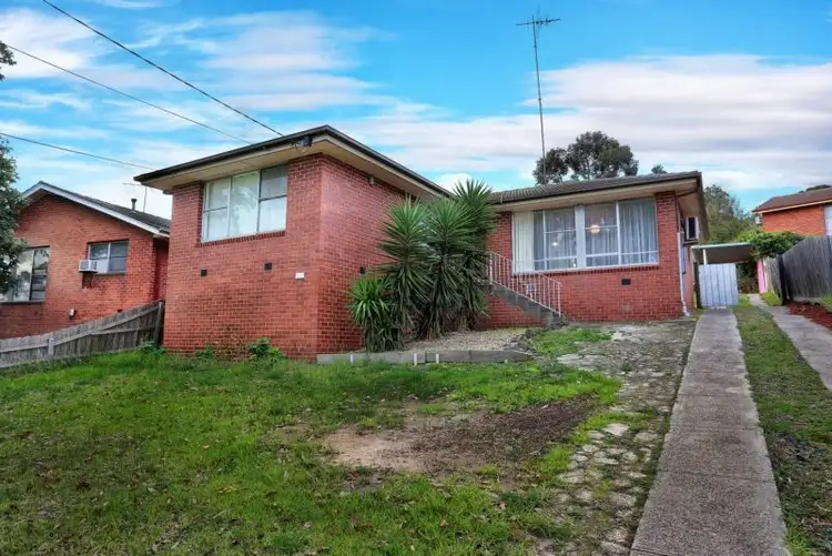 60 Lorraine Crescent, Jacana VIC 3047