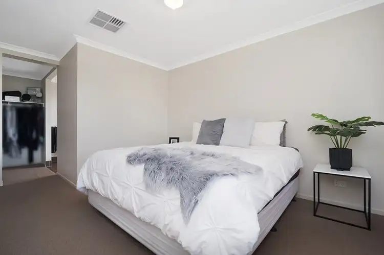 Second view of Homely house listing, 20 Klim Ave, Kangaroo Flat VIC 3555