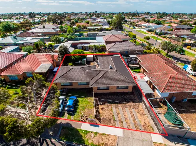 1, 2 & 3/51 Shirley Street, St Albans VIC 3021