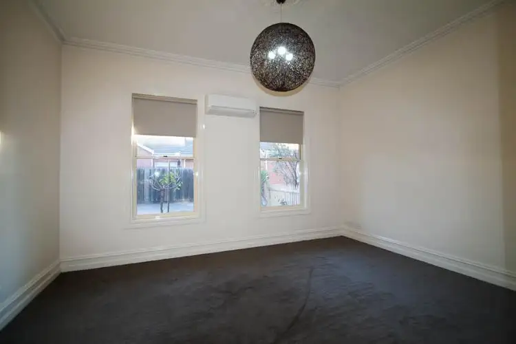 Sixth view of Homely unit listing, 4/66 Francis Street, Echuca VIC 3564