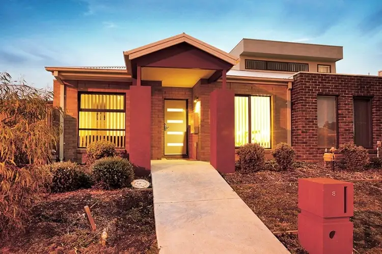 8 Bianca Boulevard, Tarneit VIC 3029