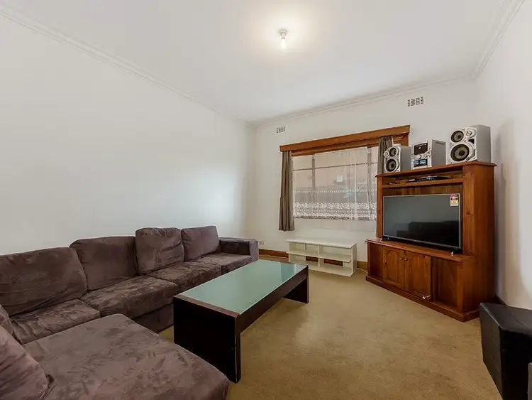 Fourth view of Homely house listing, 16 Marsden Crescent, St Albans VIC 3021