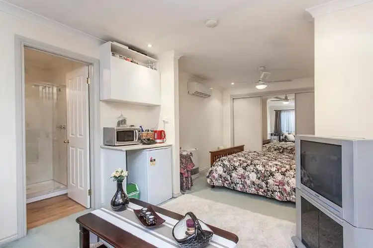 Fifth view of Homely house listing, 6 Rothesay Place, Melton West VIC 3337