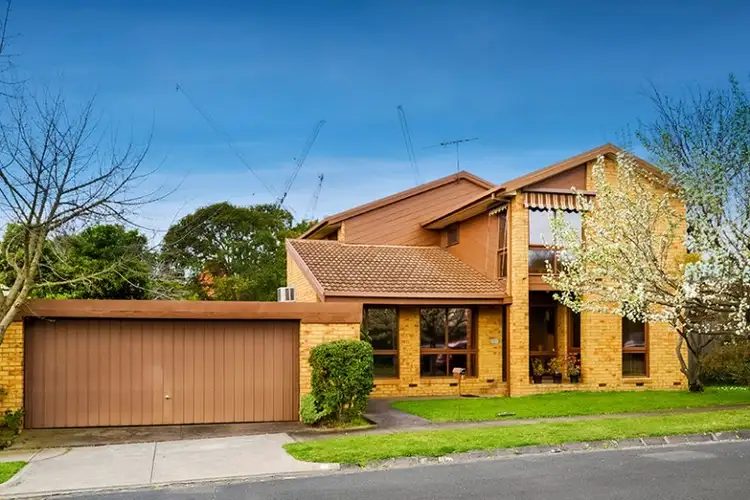 2 Bowles Avenue, Caulfield North VIC 3161