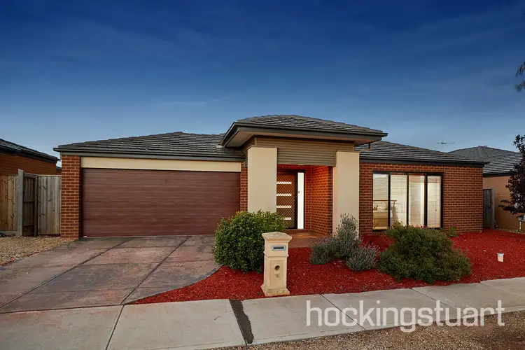16 Merrystowe Way, Melton West VIC 3337