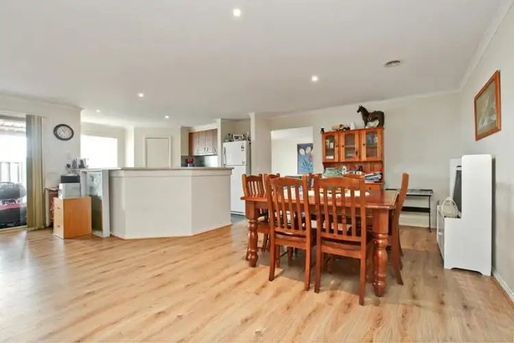 Fifth view of Homely house listing, 33 Hindmarsh Drive, Wyndham Vale VIC 3024