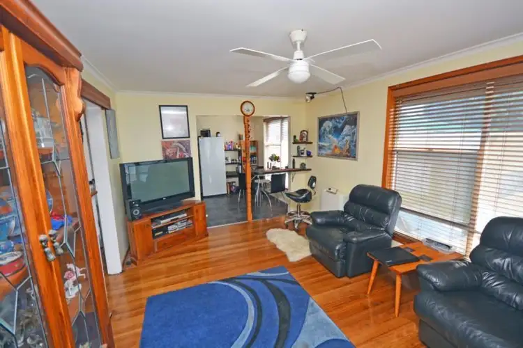 Fifth view of Homely house listing, 4 Hakea Court, Portland VIC 3305