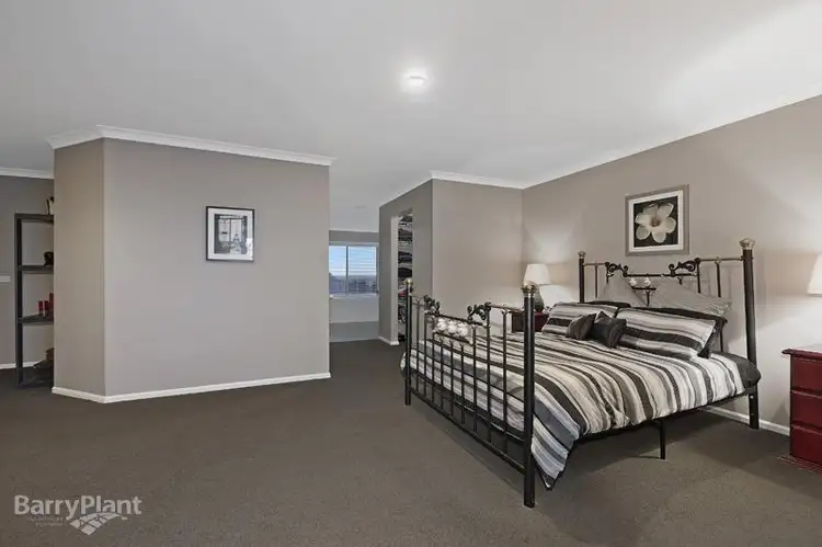 Seventh view of Homely house listing, 5 Jembecca Drive, Berwick VIC 3806