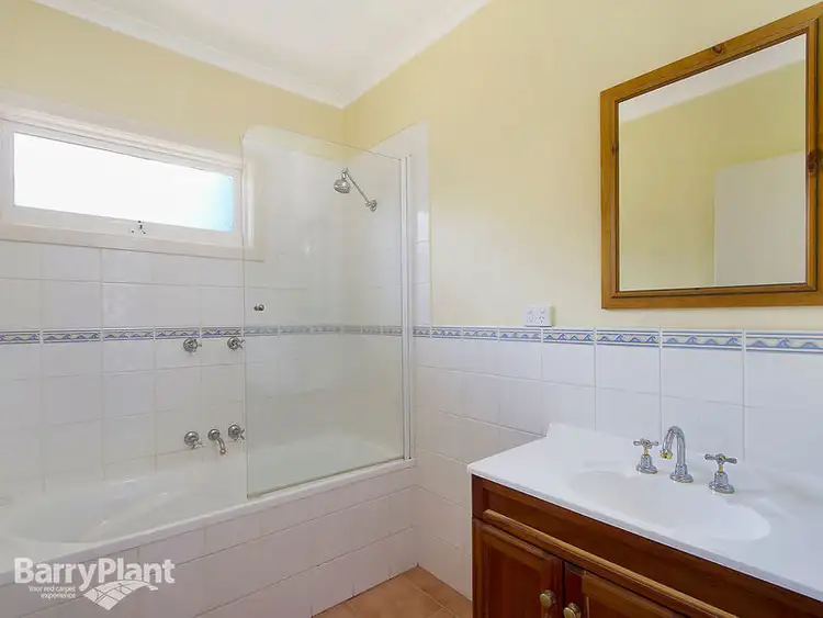 Fifth view of Homely house listing, 32 Flinders Crescent, Boronia VIC 3155