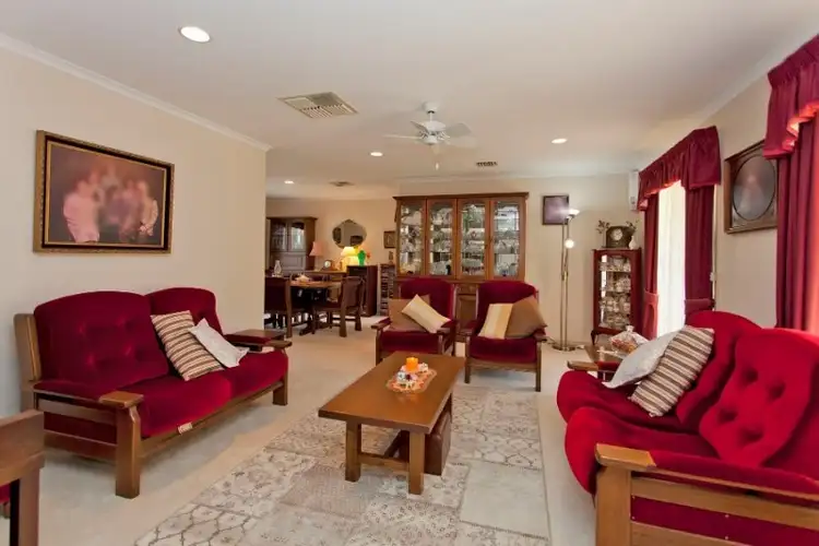 Second view of Homely house listing, 6 Howard Place, Glenroy NSW 2640