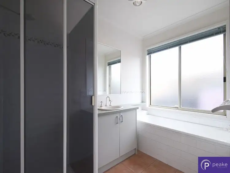 Sixth view of Homely house listing, 22 Grantham Cr, Berwick VIC 3806