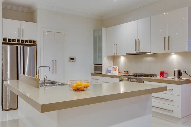 Third view of Homely house listing, 21 Lancelot Court, Hillside VIC 3037