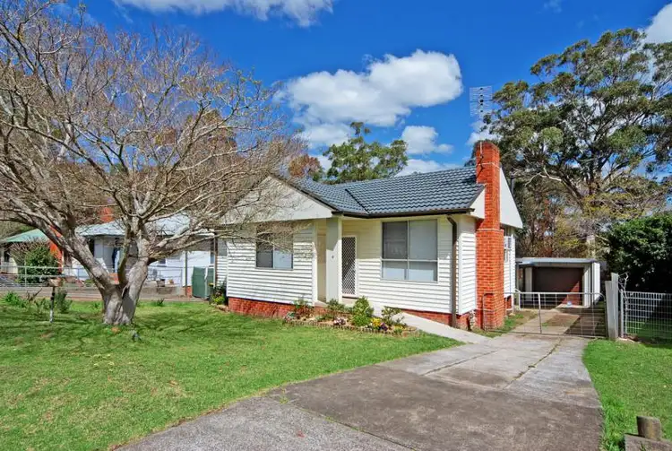 9 Bainbrigge Crescent, Nowra NSW 2541