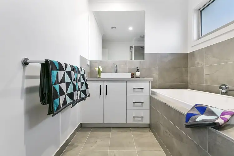 Fifth view of Homely house listing, 15a Gary Court, Croydon VIC 3136