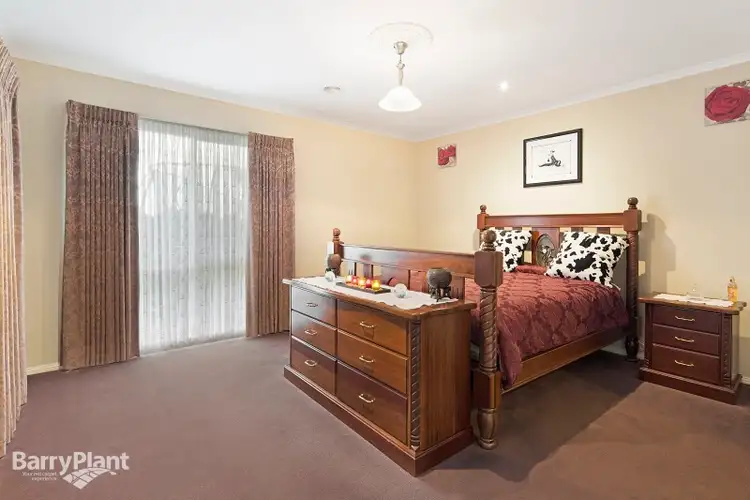 Fifth view of Homely house listing, 5 Grosvenor Place, Narre Warren North VIC 3804