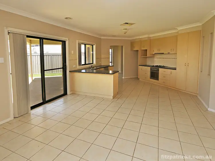 Fifth view of Homely house listing, 5 Womboin Crescent, Glenfield Park NSW 2650
