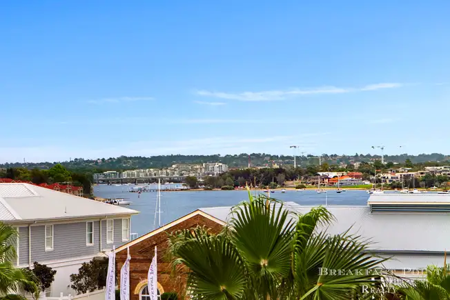 32/1 Palm Ave, Breakfast Point NSW 2137