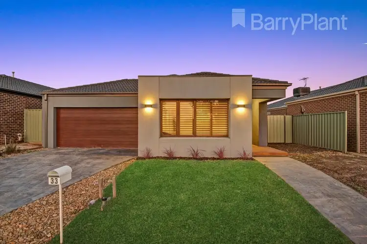 33 Amesbury Avenue, Wyndham Vale VIC 3024