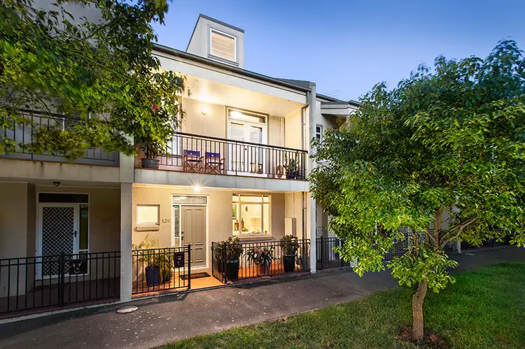 129 Westbourne Road, Kensington VIC 3031