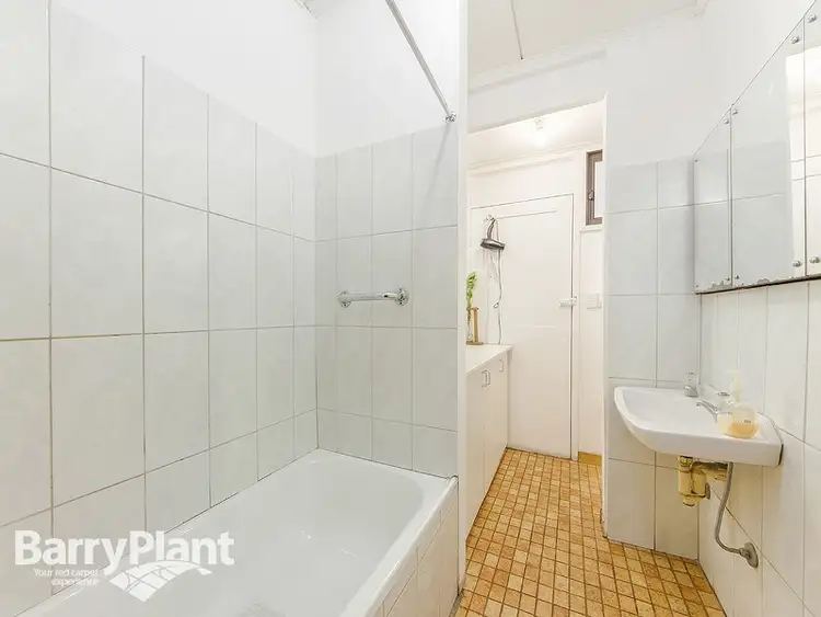 Sixth view of Homely house listing, 18 Reaburn Avenue, St Albans VIC 3021