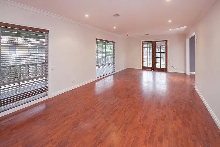 Third view of Homely house listing, 8 Walton Court, Narre Warren VIC 3805