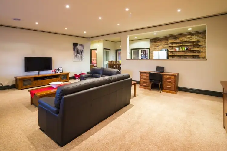 Sixth view of Homely house listing, 8 Woodlea Close, Strathfieldsaye VIC 3551