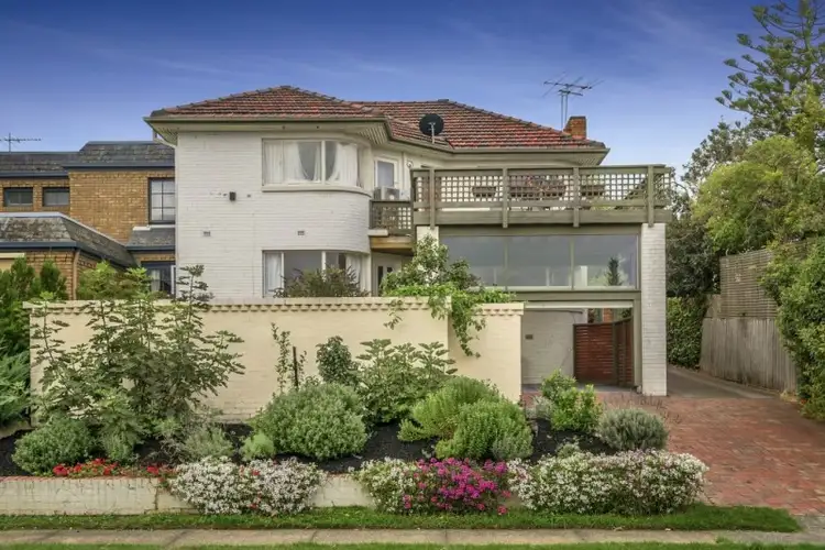 Main view of Homely unit listing, 1/21 Pavo Street, Balwyn North VIC 3104