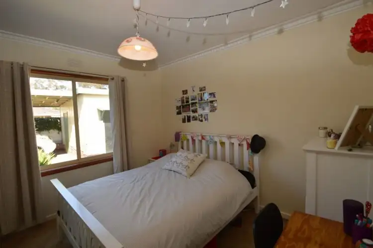 Sixth view of Homely house listing, 2/29 Matheson Street, Wangaratta VIC 3677