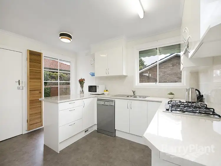 Fifth view of Homely unit listing, 1/11 Cheviot Road, Mount Waverley VIC 3149