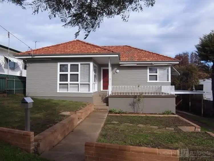 7 Brentwood Street, Muswellbrook NSW 2333