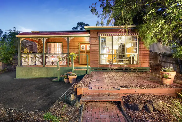 30 Looker Road, Montmorency VIC 3094