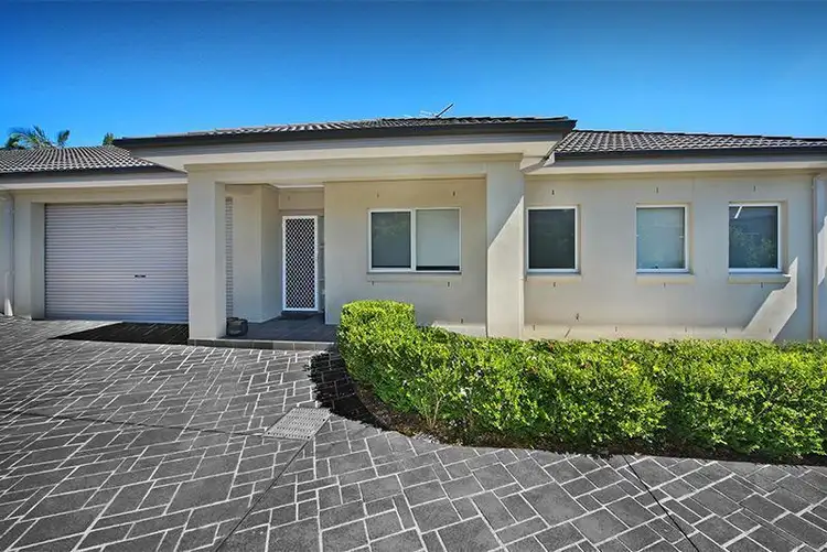 4/30 Thornton Avenue, Georges Hall NSW 2198