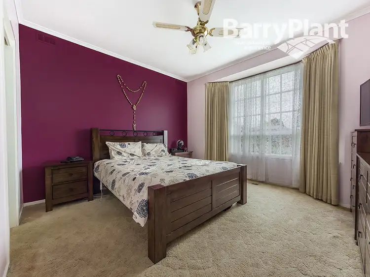 Seventh view of Homely house listing, 13 Jeffrey Close, St Albans VIC 3021