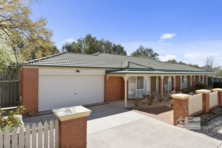 6 Emerald Place, East Bendigo VIC 3550