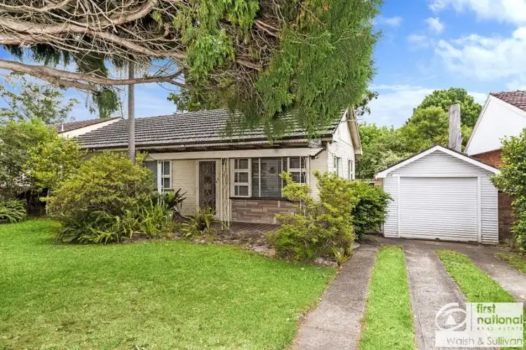 33 Oakland Ave, Baulkham Hills NSW 2153