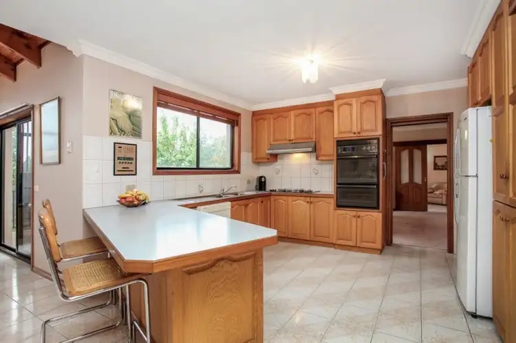Fifth view of Homely house listing, 3 Newcastle Court, Greenvale VIC 3059