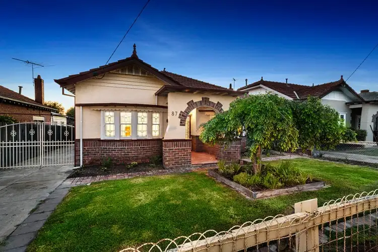 87 Melville Road, Pascoe Vale South VIC 3044