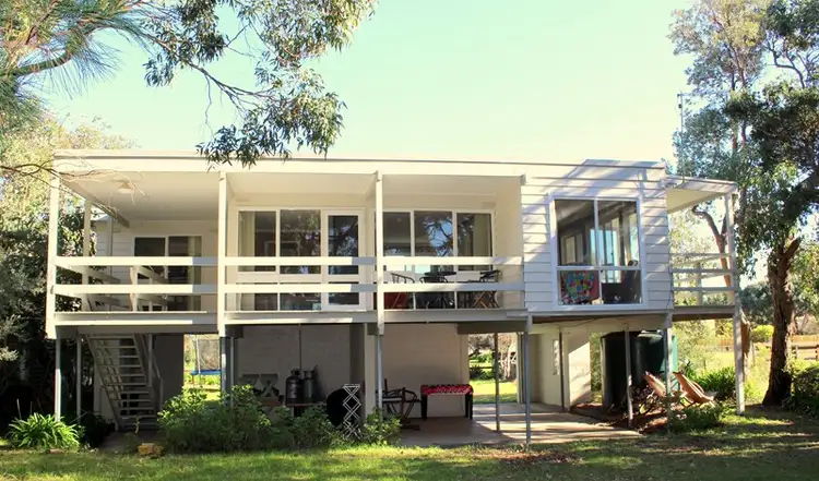 5 NEPTUNE STREET, Venus Bay VIC 3956
