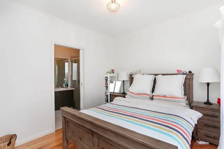 Fifth view of Homely unit listing, 3/13 Walter Street, Sunshine VIC 3020
