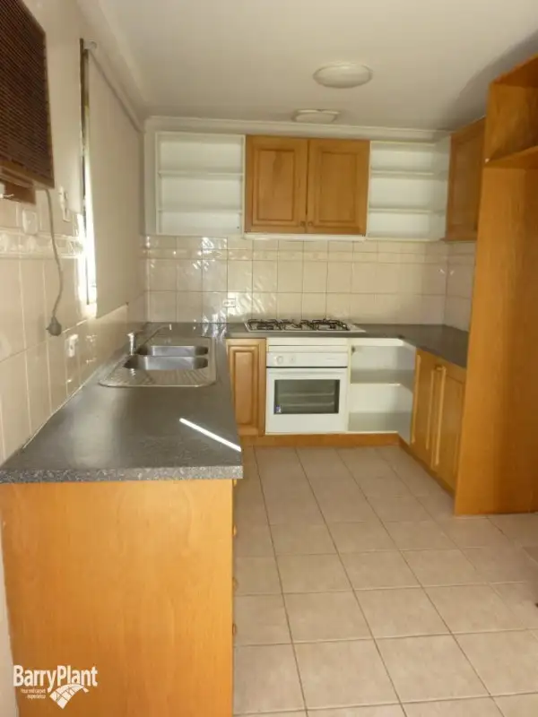 Second view of Homely unit listing, 1/7 Gracilis Court, Endeavour Hills VIC 3802