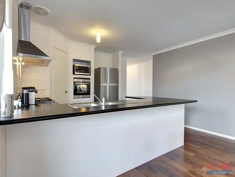 Seventh view of Homely house listing, 2 Kinvara Way, Ridgewood WA 6030