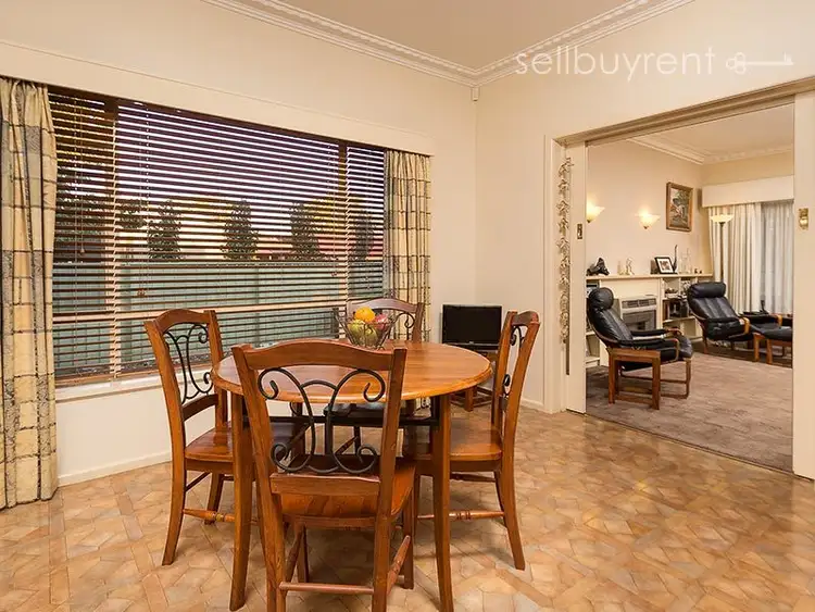 Fifth view of Homely house listing, 2 WOODLAND STREET, Wodonga VIC 3690